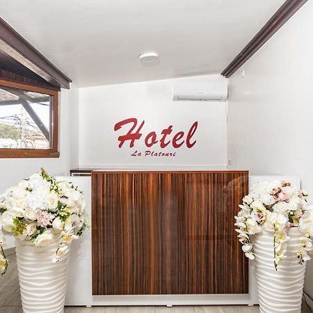 Hotel La Platouri Voluntari Extérieur photo
